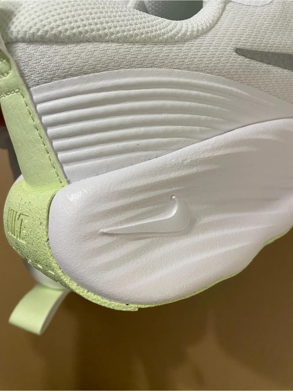 NEW Nike Promina White Metallic Silver Sneakers - Women’s Size 10